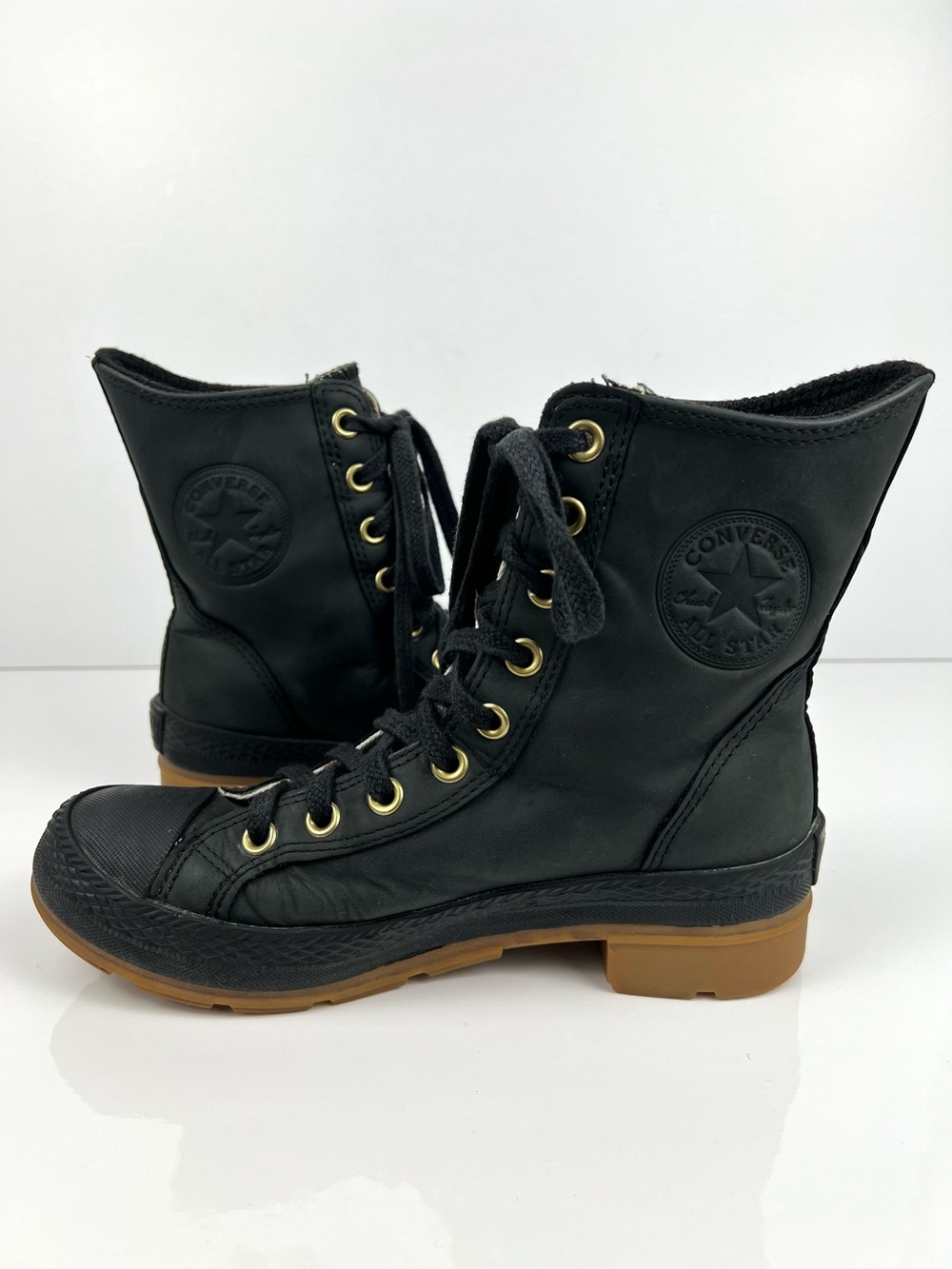Converse Chuck Taylor Outsider Hi Top Women’s Combat Gum Boot sz 7 Black Leather